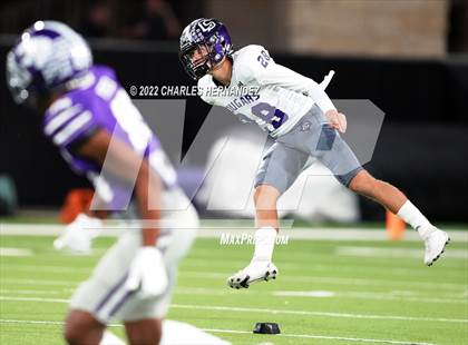 Thumbnail 3 in Angleton vs. College Station (UIL 5A Division I Area Playoff) photogallery.