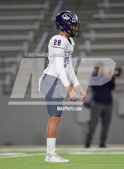 Thumbnail 3 in Angleton vs. College Station (UIL 5A Division I Area Playoff) photogallery.