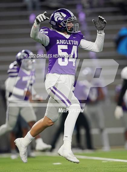 Thumbnail 1 in Angleton vs. College Station (UIL 5A Division I Area Playoff) photogallery.