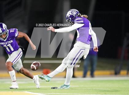 Thumbnail 2 in Angleton vs. College Station (UIL 5A Division I Area Playoff) photogallery.