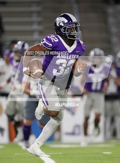 Thumbnail 1 in Angleton vs. College Station (UIL 5A Division I Area Playoff) photogallery.
