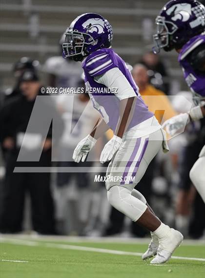 Thumbnail 1 in Angleton vs. College Station (UIL 5A Division I Area Playoff) photogallery.