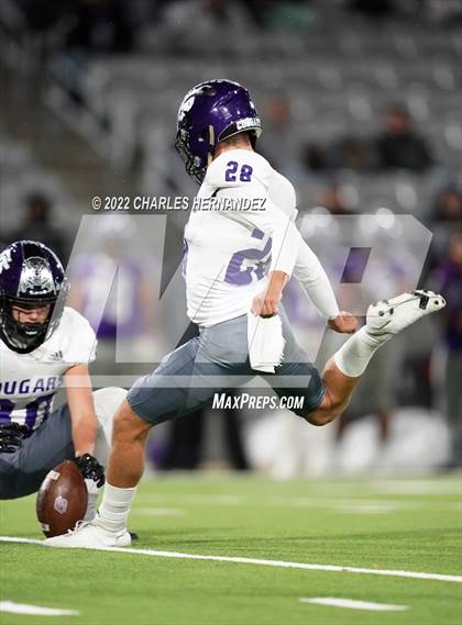 Thumbnail 3 in Angleton vs. College Station (UIL 5A Division I Area Playoff) photogallery.
