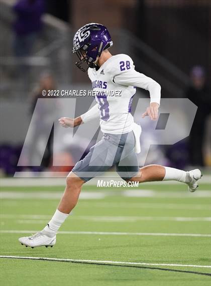 Thumbnail 3 in Angleton vs. College Station (UIL 5A Division I Area Playoff) photogallery.