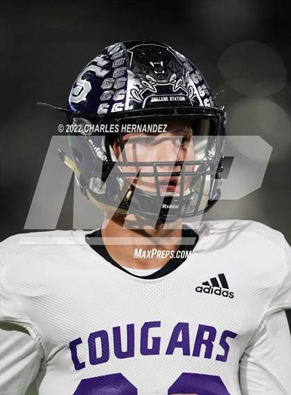 Thumbnail 1 in Angleton vs. College Station (UIL 5A Division I Area Playoff) photogallery.