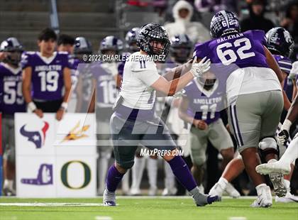 Thumbnail 2 in Angleton vs. College Station (UIL 5A Division I Area Playoff) photogallery.