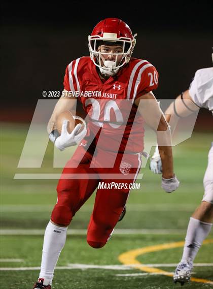 Thumbnail 2 in Valor Christian @ Regis Jesuit photogallery.