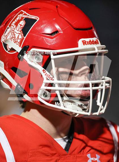 Thumbnail 1 in Valor Christian @ Regis Jesuit photogallery.