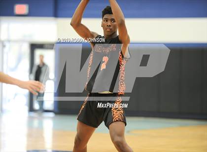 Thumbnail 1 in Sam Rayburn vs. La Porte (McDonald's Texas Invitational) photogallery.
