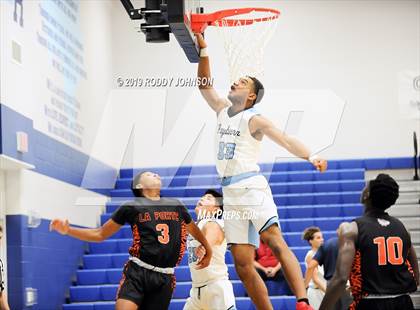 Thumbnail 2 in Sam Rayburn vs. La Porte (McDonald's Texas Invitational) photogallery.