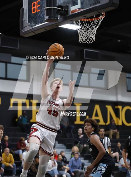 Thumbnail 3 in Glendora @ Villa Park photogallery.