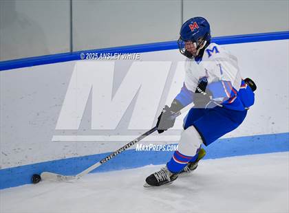 Thumbnail 2 in Hampden @ Messalonskee photogallery.