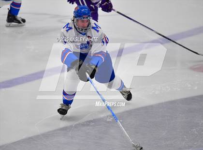 Thumbnail 2 in Hampden @ Messalonskee photogallery.