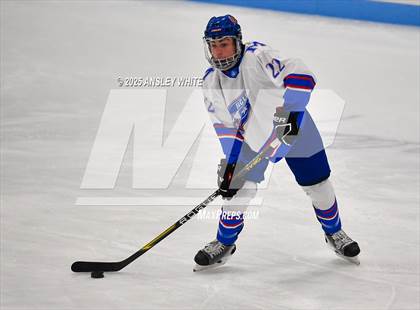 Thumbnail 2 in Hampden @ Messalonskee photogallery.