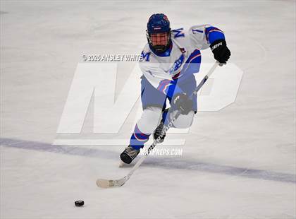 Thumbnail 3 in Hampden @ Messalonskee photogallery.