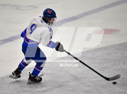 Thumbnail 2 in Hampden @ Messalonskee photogallery.