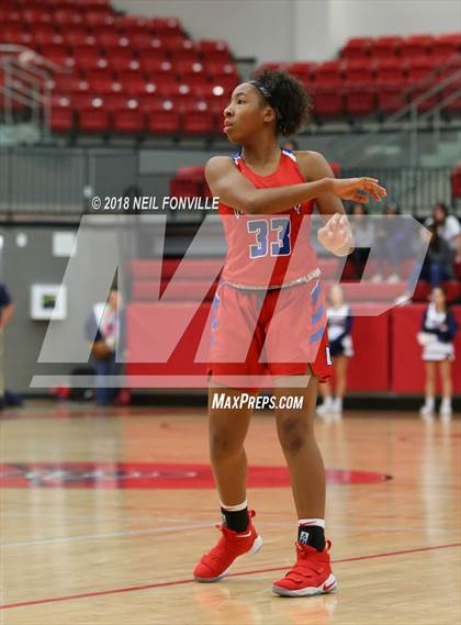 Thumbnail 3 in Duncanville vs. Allen (UIL 6A Regional Semifinals Playoff) photogallery.