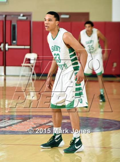 Thumbnail 2 in St. Mary's vs Rainier Beach (Hoophall West Invitational) photogallery.