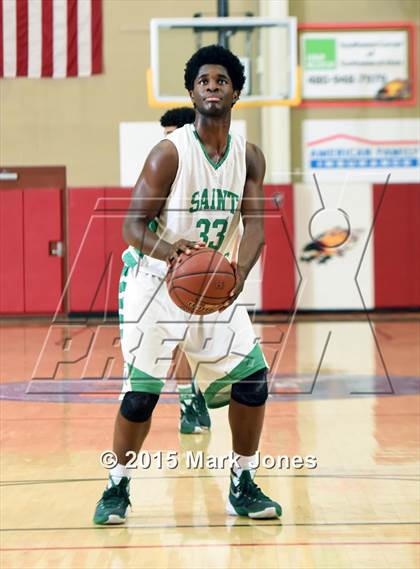 Thumbnail 1 in St. Mary's vs Rainier Beach (Hoophall West Invitational) photogallery.