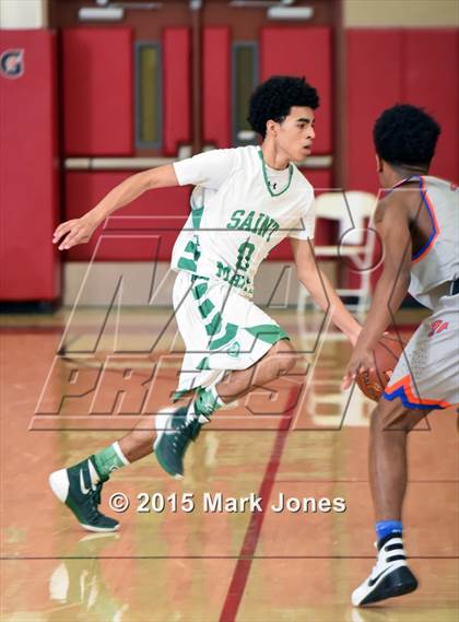 Thumbnail 3 in St. Mary's vs Rainier Beach (Hoophall West Invitational) photogallery.