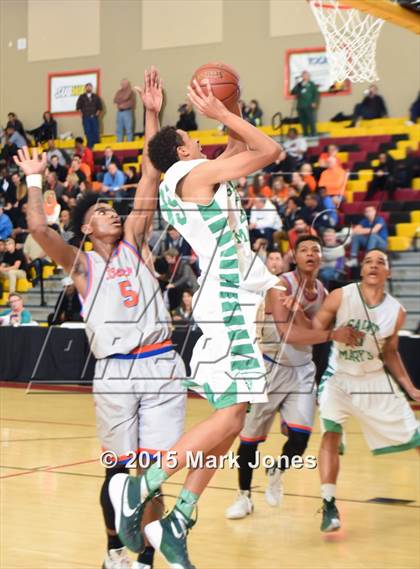Thumbnail 3 in St. Mary's vs Rainier Beach (Hoophall West Invitational) photogallery.