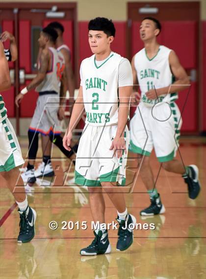 Thumbnail 3 in St. Mary's vs Rainier Beach (Hoophall West Invitational) photogallery.