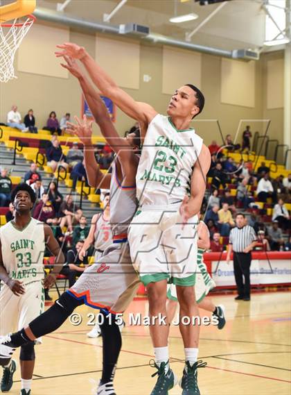 Thumbnail 3 in St. Mary's vs Rainier Beach (Hoophall West Invitational) photogallery.