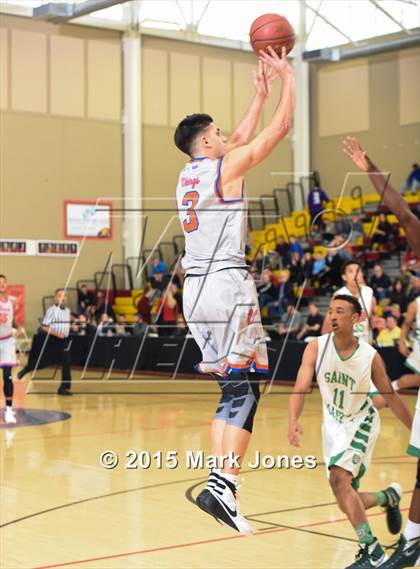 Thumbnail 1 in St. Mary's vs Rainier Beach (Hoophall West Invitational) photogallery.