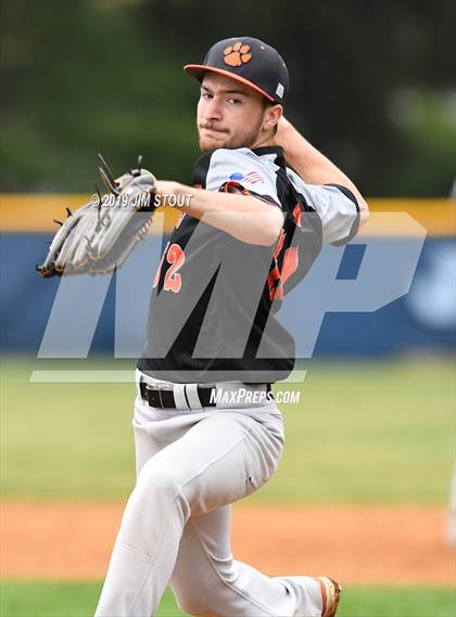 Thumbnail 1 in White Plains @ John Jay-East Fishkill photogallery.