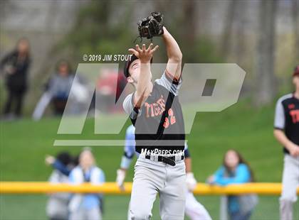 Thumbnail 3 in White Plains @ John Jay-East Fishkill photogallery.