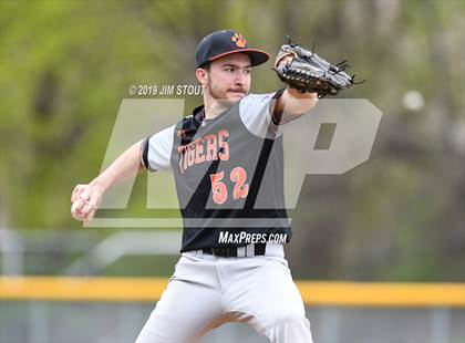 Thumbnail 1 in White Plains @ John Jay-East Fishkill photogallery.