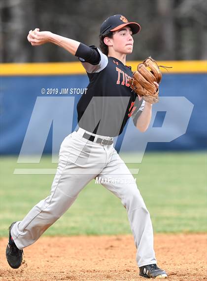Thumbnail 1 in White Plains @ John Jay-East Fishkill photogallery.