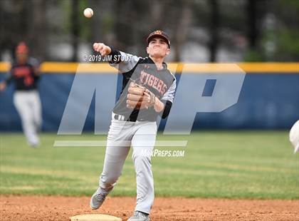 Thumbnail 1 in White Plains @ John Jay-East Fishkill photogallery.