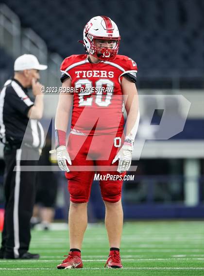 Thumbnail 1 in Benjamin @ Oglesby (UIL 1A D2 Football Final) photogallery.