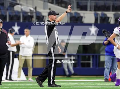 Thumbnail 1 in Benjamin @ Oglesby (UIL 1A D2 Football Final) photogallery.