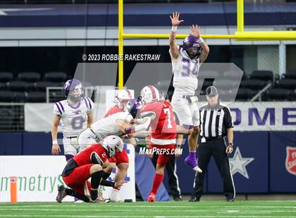 Thumbnail 1 in Benjamin @ Oglesby (UIL 1A D2 Football Final) photogallery.