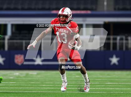 Thumbnail 2 in Benjamin @ Oglesby (UIL 1A D2 Football Final) photogallery.