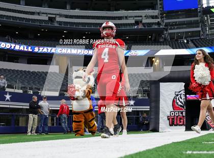 Thumbnail 3 in Benjamin @ Oglesby (UIL 1A D2 Football Final) photogallery.