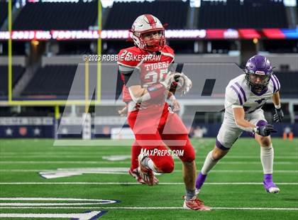 Thumbnail 3 in Benjamin @ Oglesby (UIL 1A D2 Football Final) photogallery.