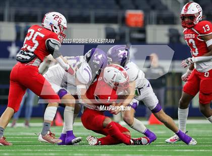 Thumbnail 3 in Benjamin @ Oglesby (UIL 1A D2 Football Final) photogallery.