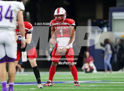 Thumbnail 1 in Benjamin @ Oglesby (UIL 1A D2 Football Final) photogallery.