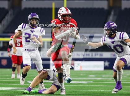 Thumbnail 2 in Benjamin @ Oglesby (UIL 1A D2 Football Final) photogallery.