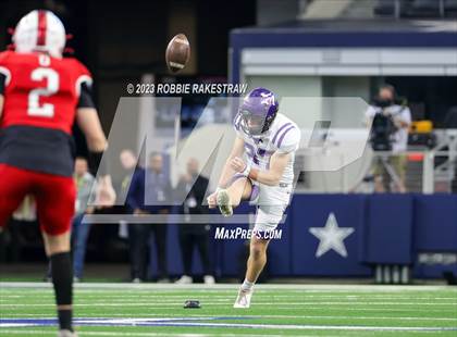 Thumbnail 1 in Benjamin @ Oglesby (UIL 1A D2 Football Final) photogallery.