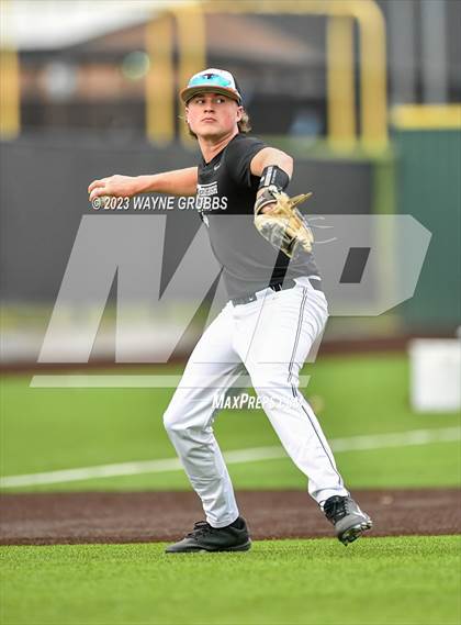 Thumbnail 2 in Lufkin @ Texas (UIL 5A Bi-District) photogallery.