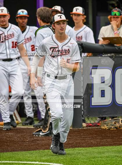 Thumbnail 2 in Lufkin @ Texas (UIL 5A Bi-District) photogallery.