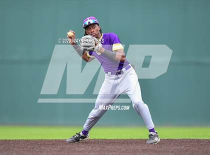 Thumbnail 1 in Lufkin @ Texas (UIL 5A Bi-District) photogallery.