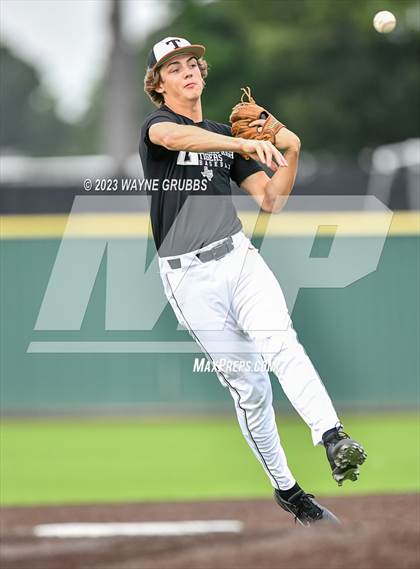 Thumbnail 1 in Lufkin @ Texas (UIL 5A Bi-District) photogallery.