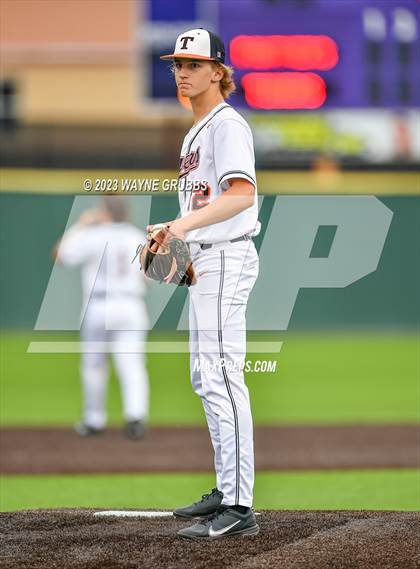 Thumbnail 3 in Lufkin @ Texas (UIL 5A Bi-District) photogallery.