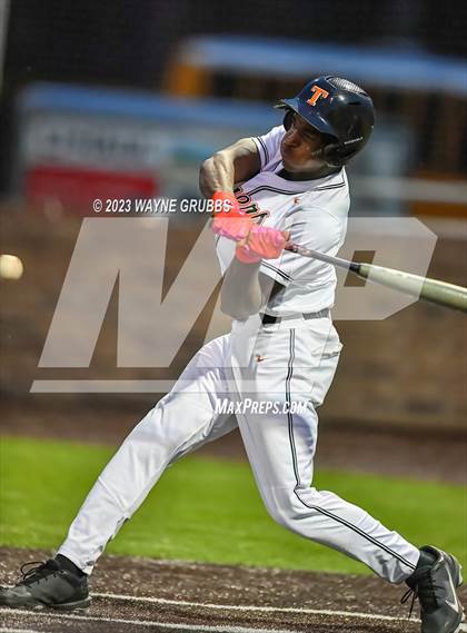 Thumbnail 3 in Lufkin @ Texas (UIL 5A Bi-District) photogallery.