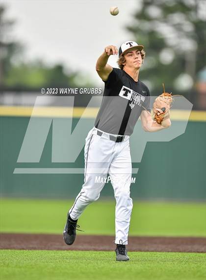 Thumbnail 1 in Lufkin @ Texas (UIL 5A Bi-District) photogallery.